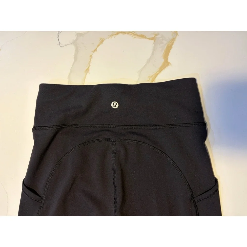 Lululemon Black High Rise Pocket Leggings Women's Size 4 Athletic Yoga Pants